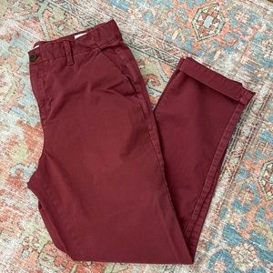 Gap girlfriend chino - size 4 - deep red